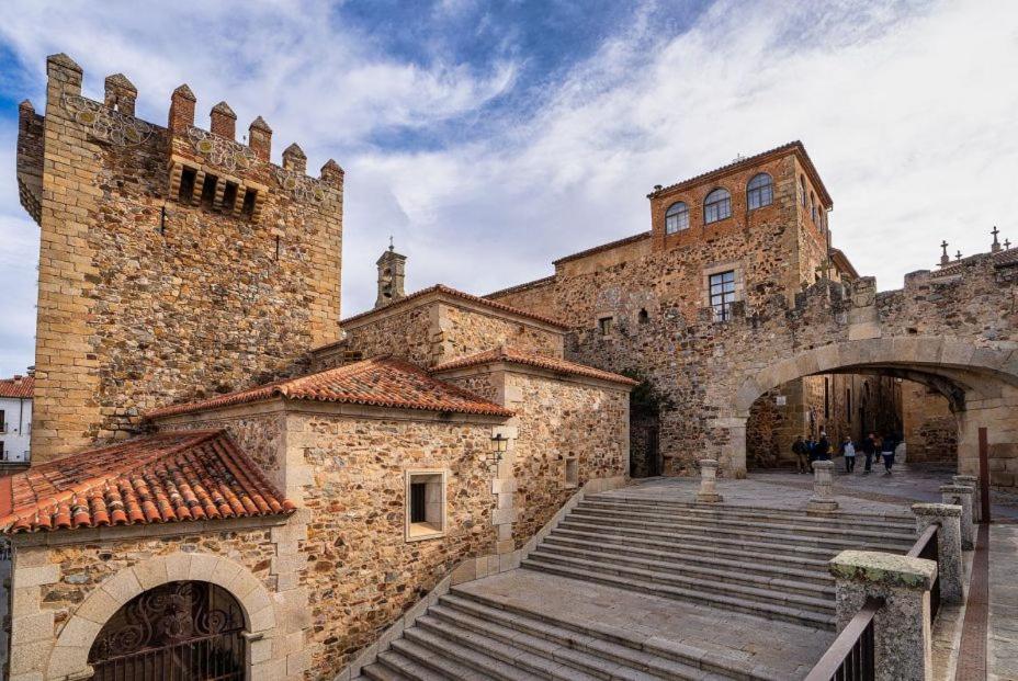 Apto La Almena 2 Junto A Plaza Mayor,2 Habitaciones,Parking Gratuito Cáceres Exterior foto
